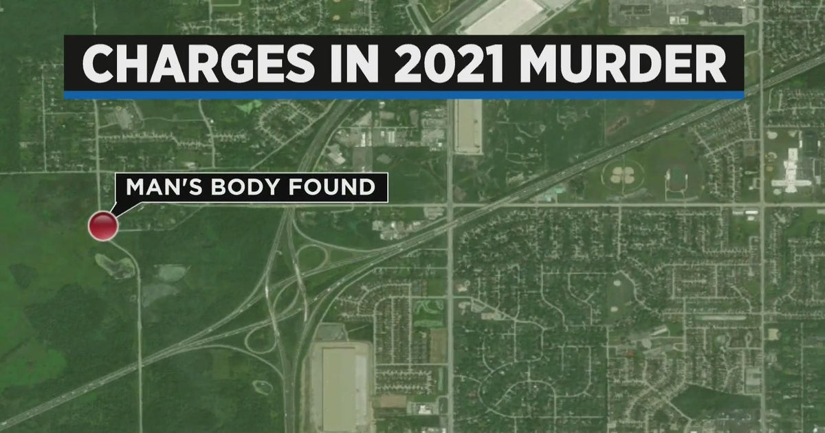 Couple accused of murdering man, dumping body on side of road in south ...