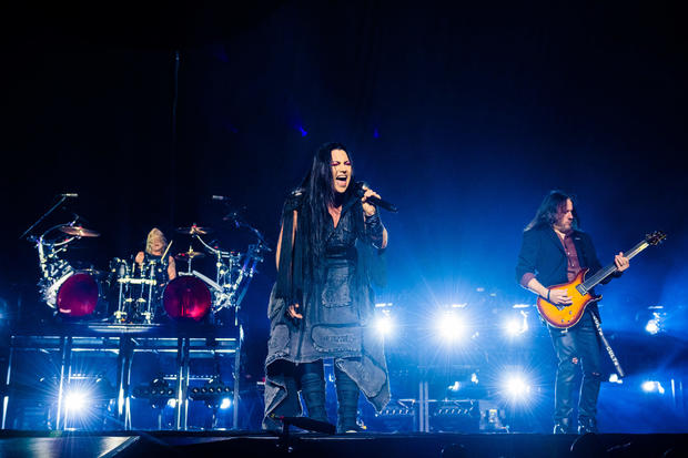 Evanescence at Oakland Arena 