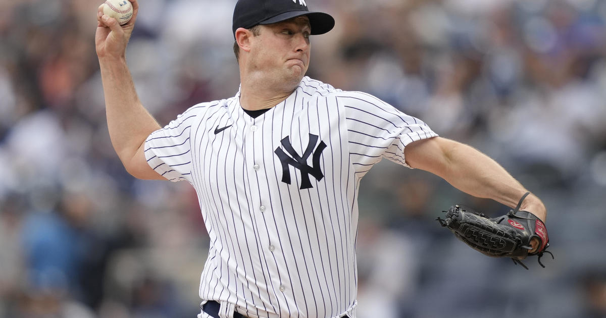 Cole pitches 2-hitter, Yankees beat Twins 2-0