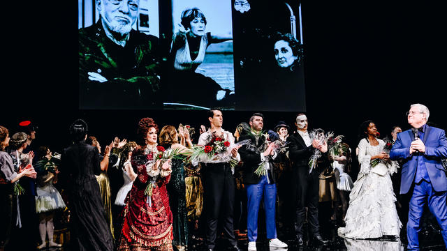 "Phantom of the Opera" Closing Performance - Curtain Call 