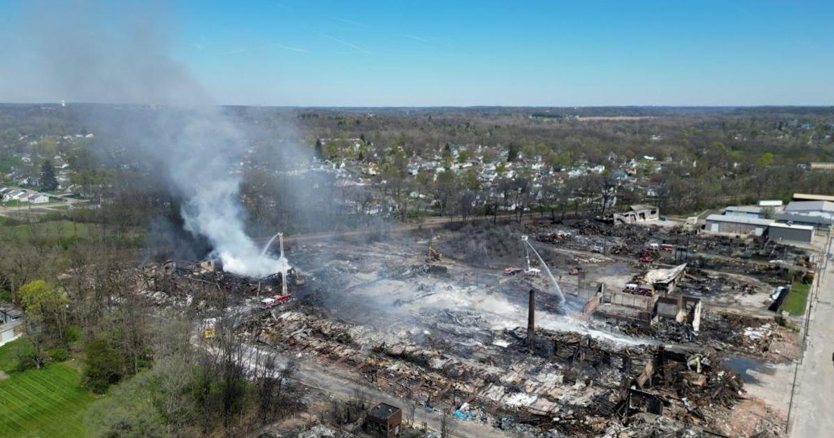 Evacuation order lifted in area around Indiana plastic fire