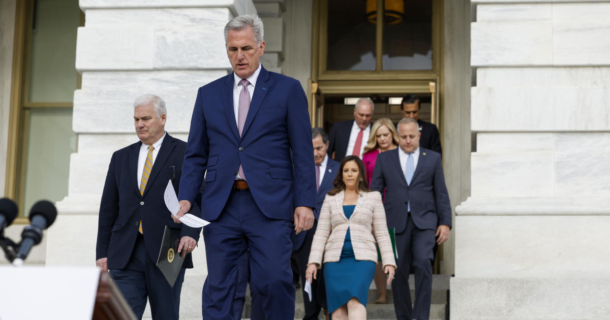 McCarthy's debt ceiling plan gets mixed reception from House Republicans
