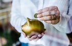 tk-reasons-you-should-invest-in-gold-according-to-the-pros.jpg 