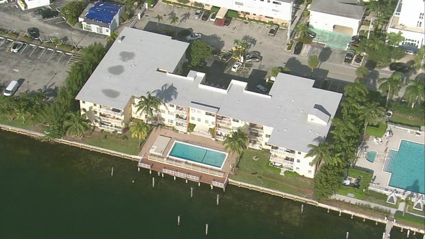 Majestic Isle condominium building