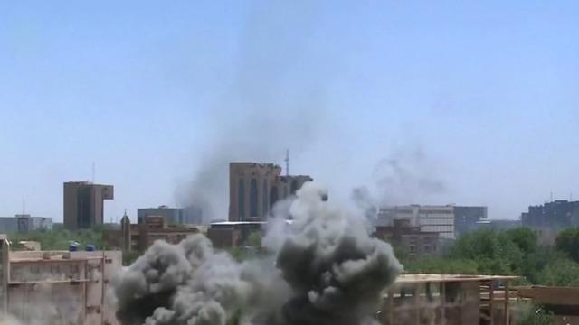 cbsn-fusion-us-prepares-for-evacuations-amid-ongoing-violence-in-sudan-thumbnail-1904402-640x360.jpg 