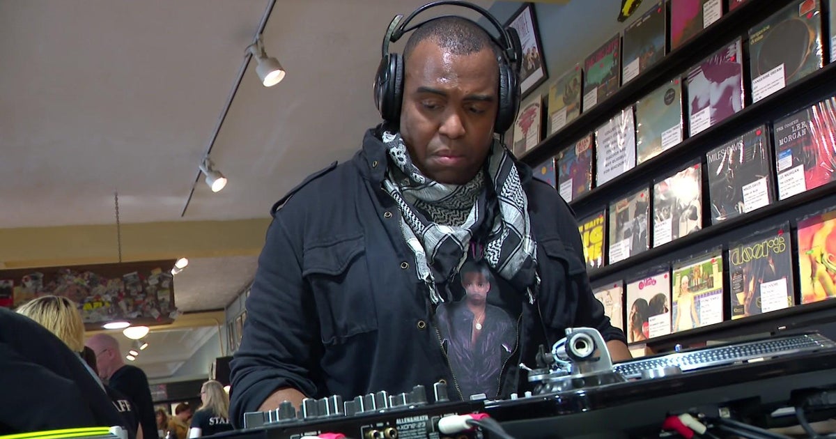 WCCO's AJ Hilton shows off his DJ skills at Electric Fetus on National