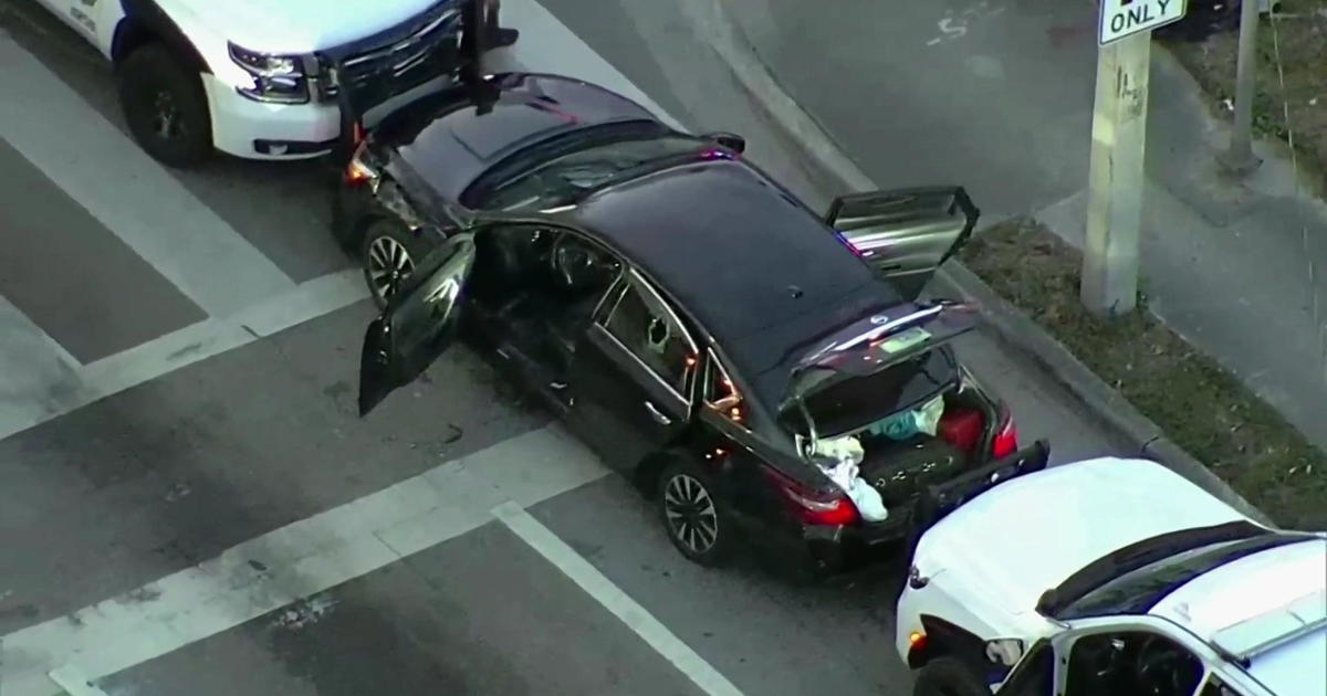 Fort Lauderdale SWAT standoff subsequent police pursuit of stolen vehicle