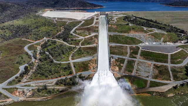 oroville-dam.jpg 