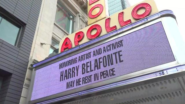 The marquee at the Apollo Theater reads, "Honoring artist and activist Harry Belafonte. May he rest in peace." 