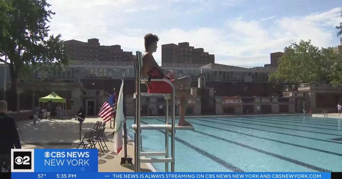 New York City lawmakers trying to increase number of public pools CBS