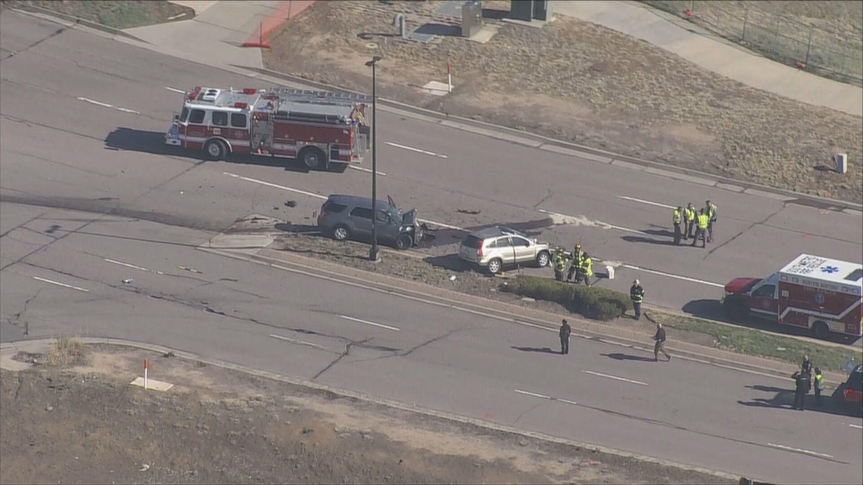 2 dead in 2-vehicle crash involving Arapahoe County Sheriff's deputy ...