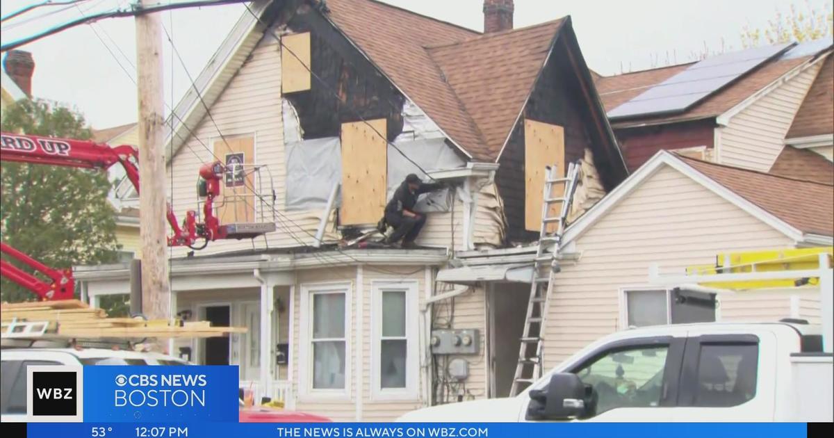 8 People Displaced In House Fire In Lynn - CBS Boston