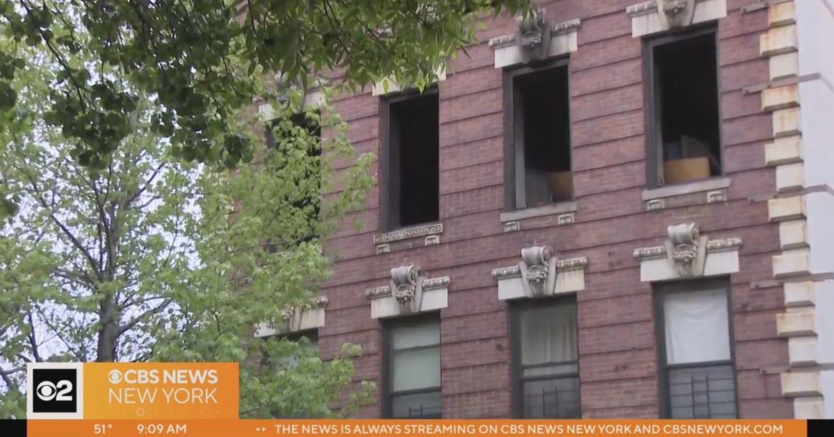 Mother, 2 daughters killed in Brooklyn fire - CBS New York