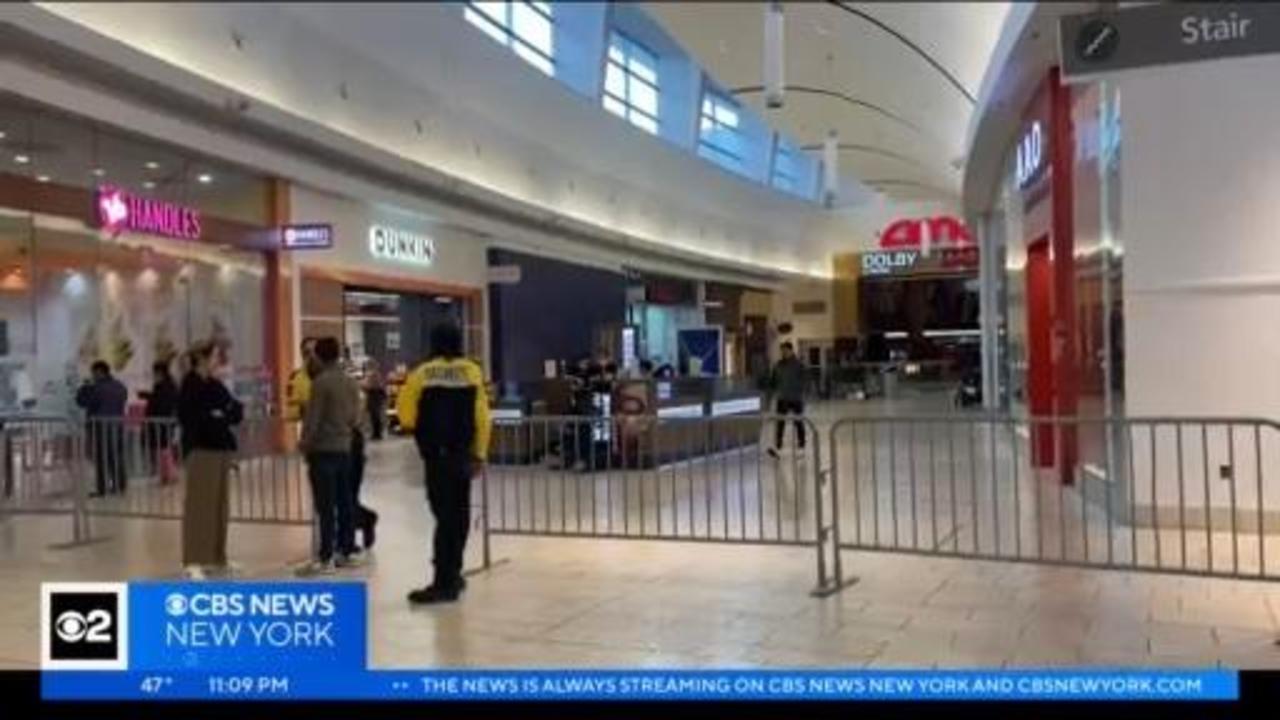 Westfield Garden State Plaza Mall's chaperone policy for kids