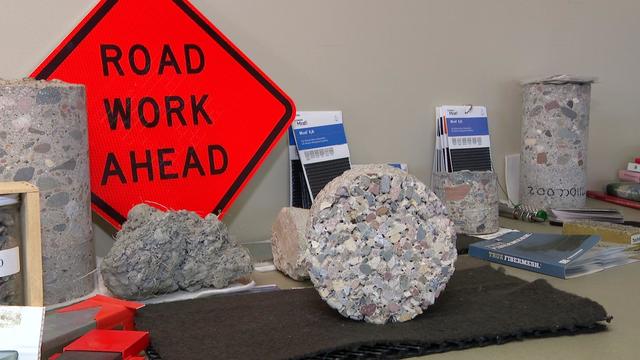 10p-pkg-mndot-pothole-l-wcco3b0j.jpg 