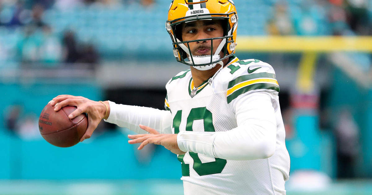 Finally, Packers reportedly complete trade to send QB Aaron