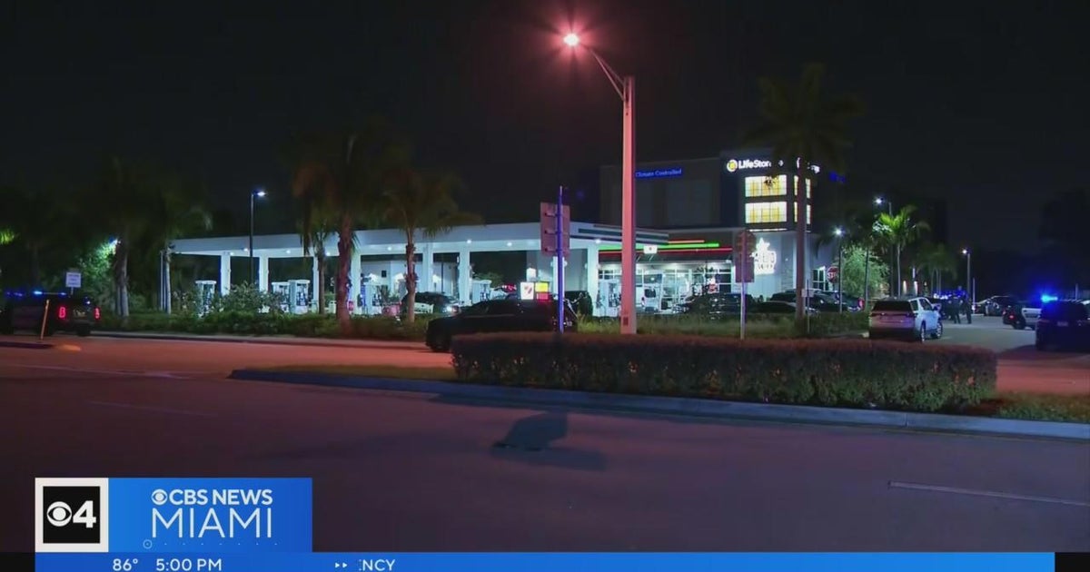 Gunman kills self after random shooting at Broward 7-Eleven that left 12YO boy dead, second man hurt - CBS Miami