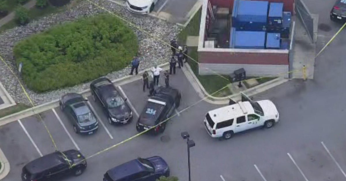 Three people dead following shooting in parking lot of Annapolis hotel ...