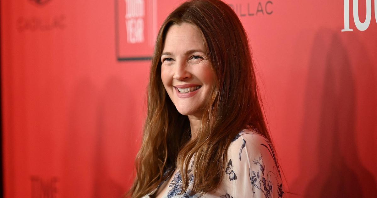 Drew Barrymore withdraws from internet hosting MTV Movie & TV Awards as a result of writers’ strike