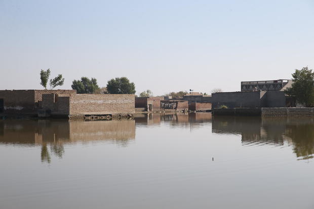 Traces of flood disaster still visible in Pakistan 
