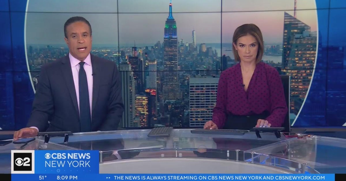 Activists want charges brought against Marine in subway chokehold