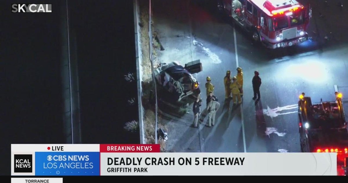 1 dead after grisly collision on I-5 in Griffith Park - CBS Los Angeles