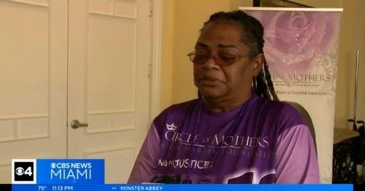 Mothers occur collectively immediately after losing their little ones at Circle of Mothers party