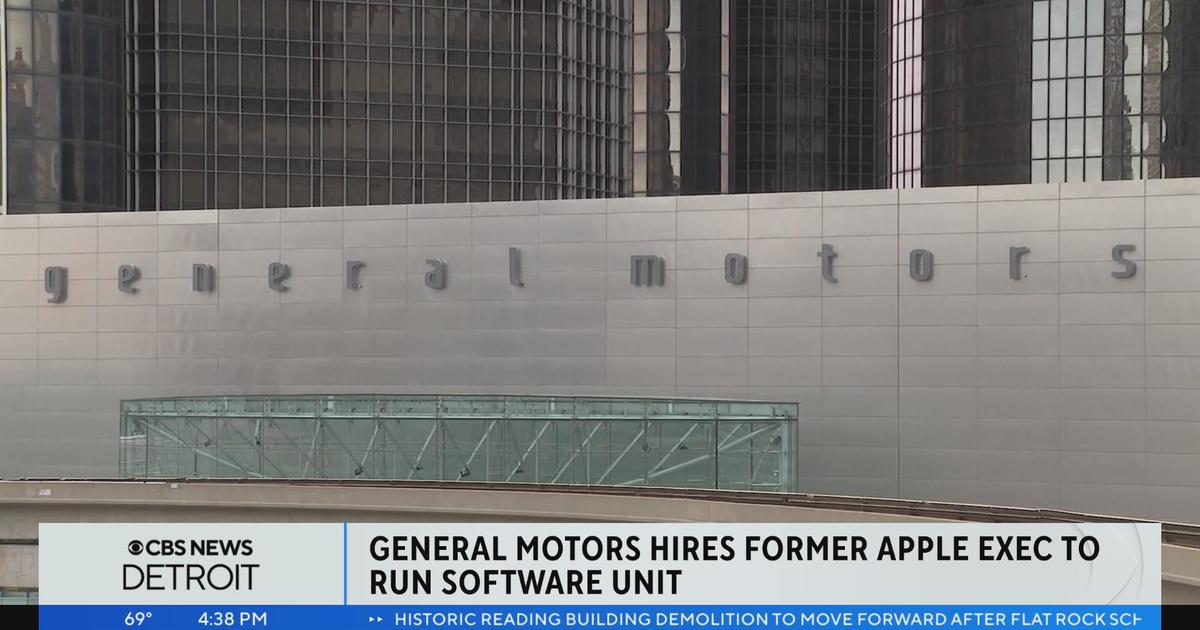 General Motors hires former Apple executive to run new software unit