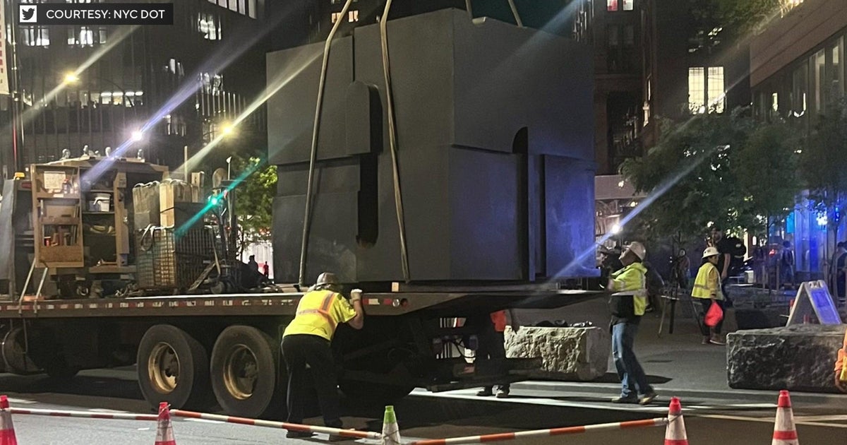 East Village's Alamo Cube sculpture removed for repairs CBS New York