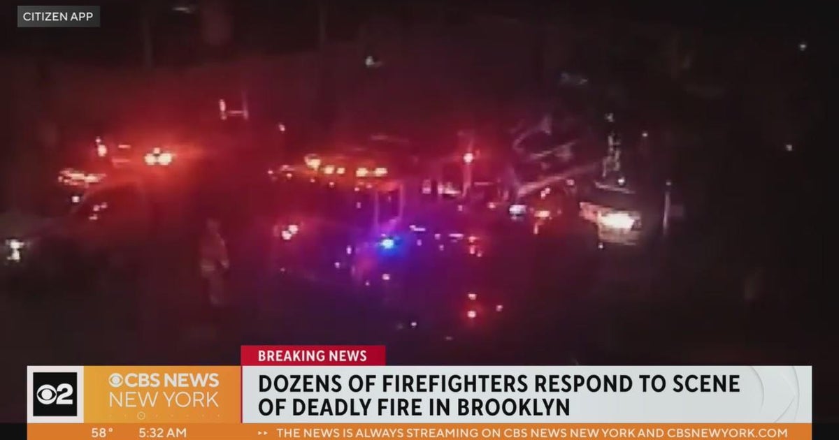 Woman killed, children hurt in overnight fire - CBS New York