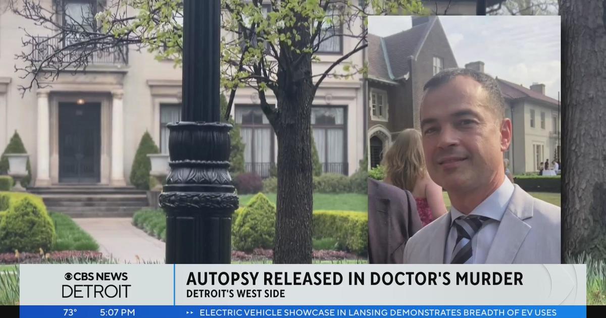 Autopsy Report Shows Detroit Dr Devon Hoover Shot Twice In The Head