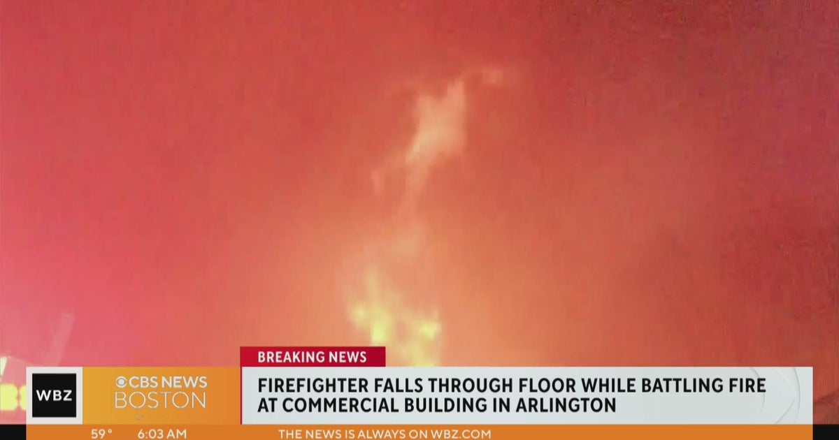Firefighter falls through floor while battling fire at Arlington ...