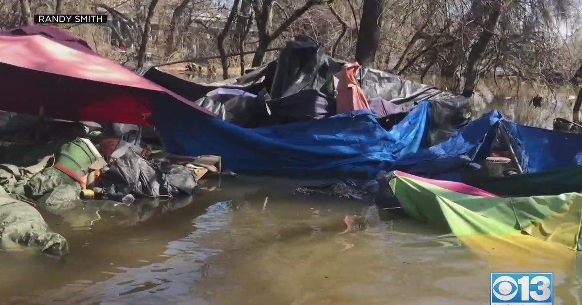 Homeless encampment in Sacramento is getting a much needed cleanup