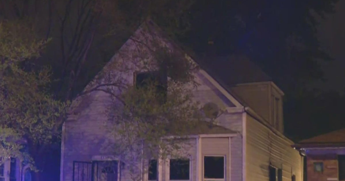 Chicago mother of 5 with gunshot wounds found dead inside house fire