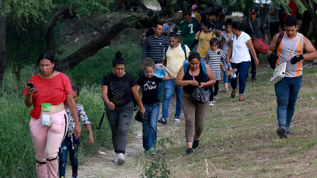 Migrant Crossings At Southern Border Increase As Title 42 Policy Expires 