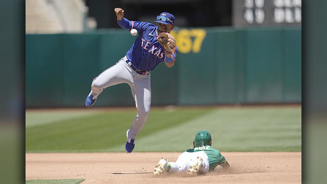 Rangers - Athletics Baseball 