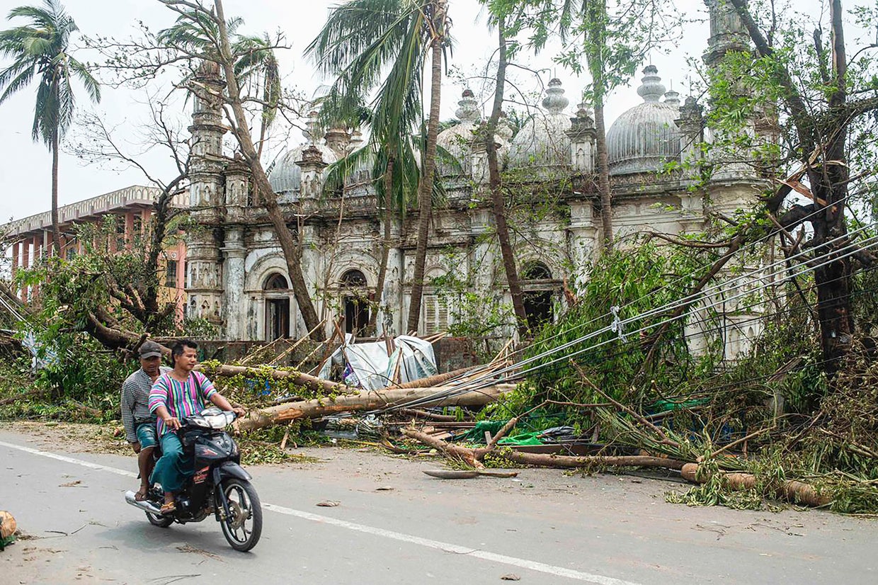 Cyclone Mocha slams Myanmar and Bangladesh, but few deaths reported ...