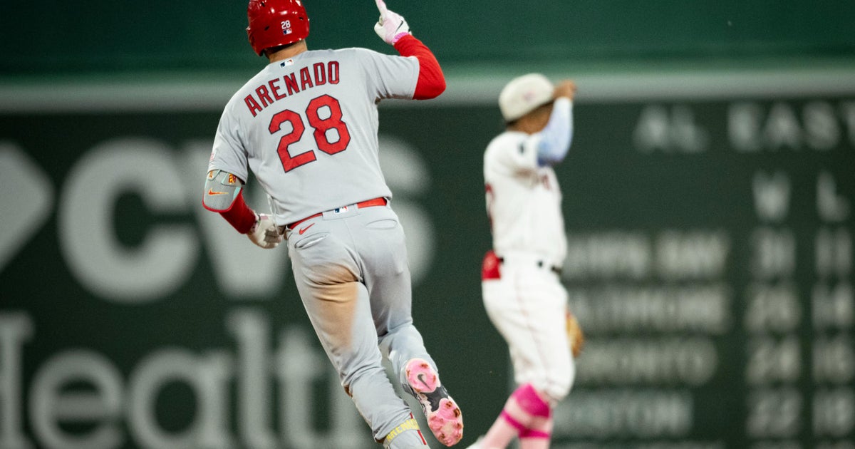 Arenado, Cardinals complete 3-game sweep with 9-1 rout of Red Sox