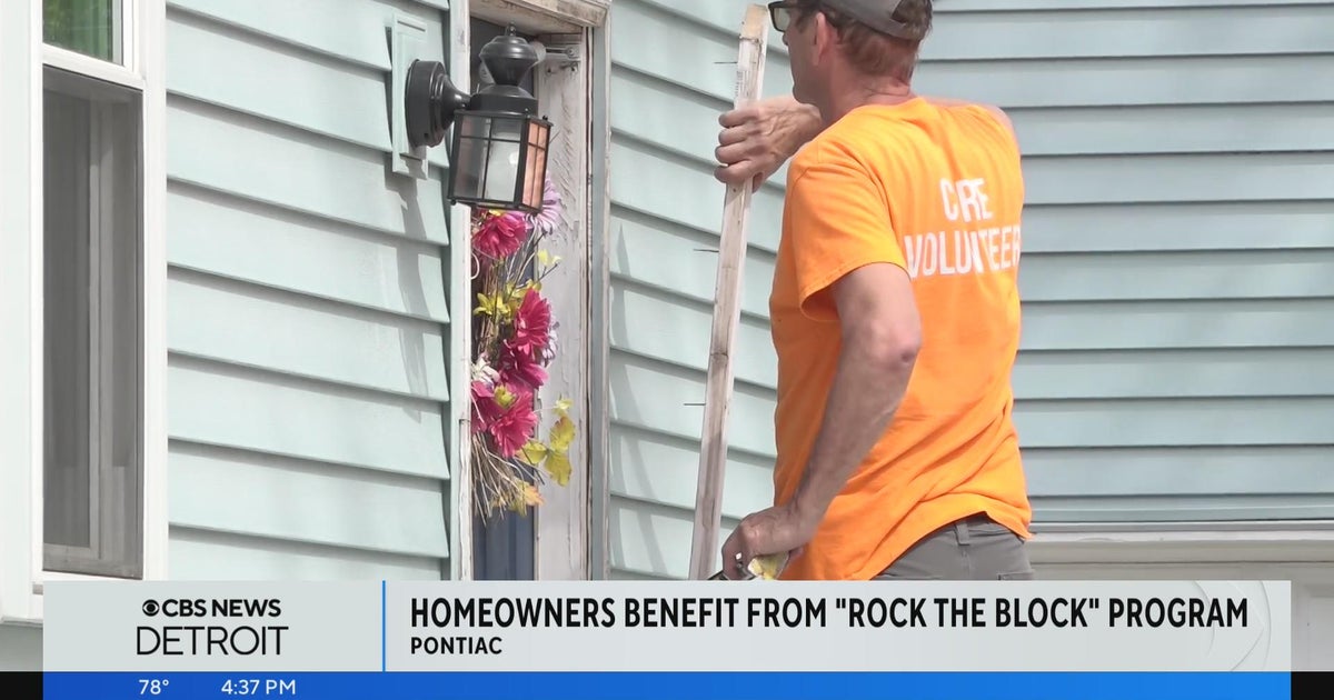 Habitat for Humanity of Oakland County assists Pontiac homeowners with