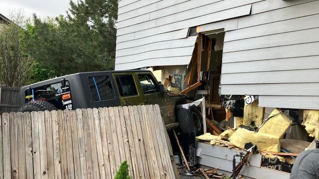 car-into-home-jeffco-sheriff-3.jpg 