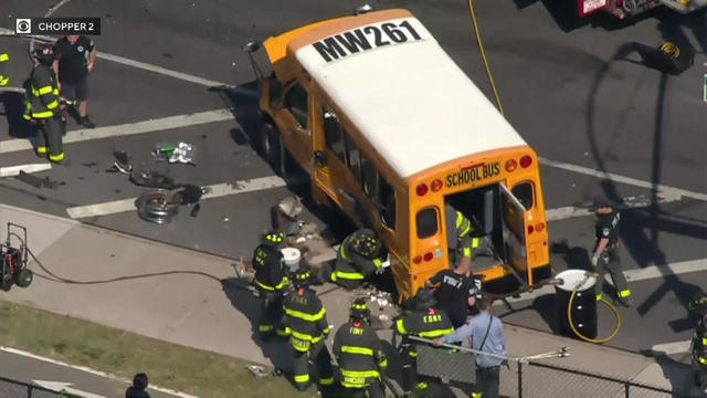 bronx-school-bus-crash-2.jpg 