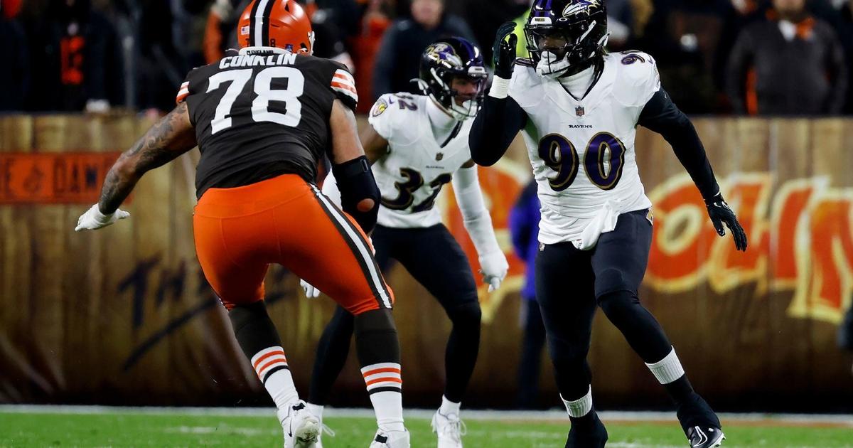 David Ojabo says he tried to get No. 55 Ravens jersey, Terrell Suggs won't  let him