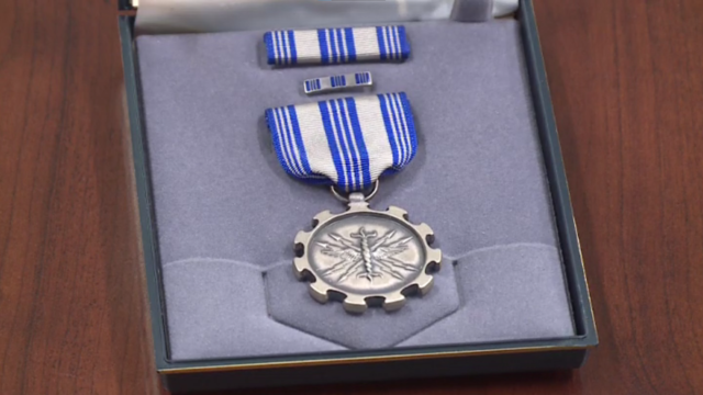 stolen-air-force-medal.png 