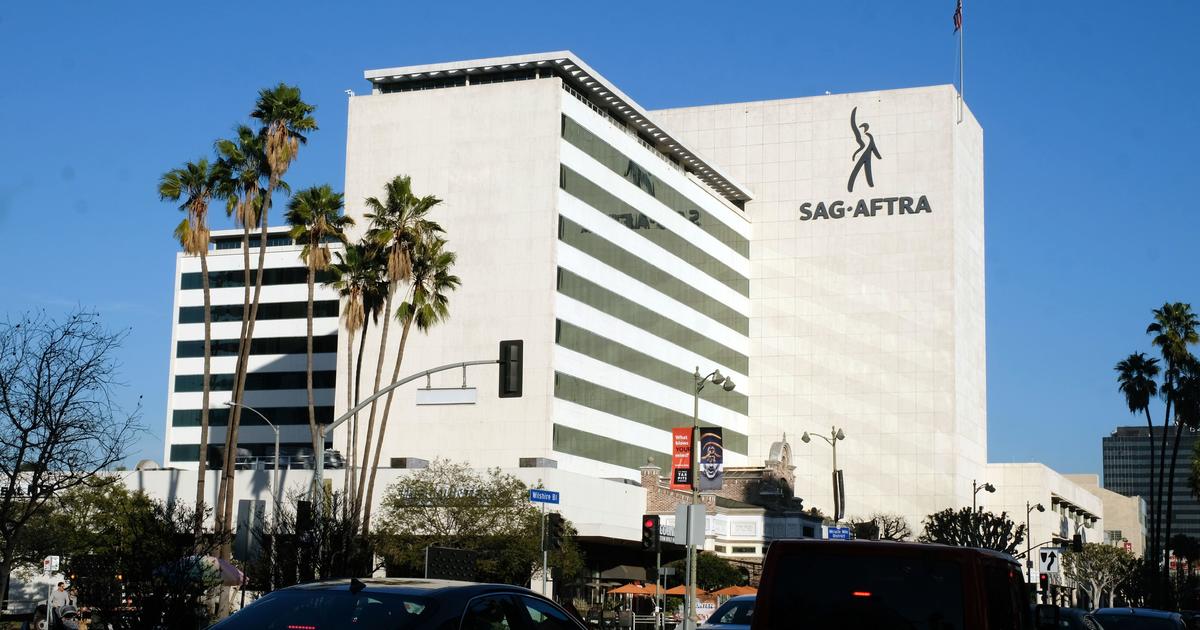 SAG-AFTRA officials recommend strike after contracts expire without new deal