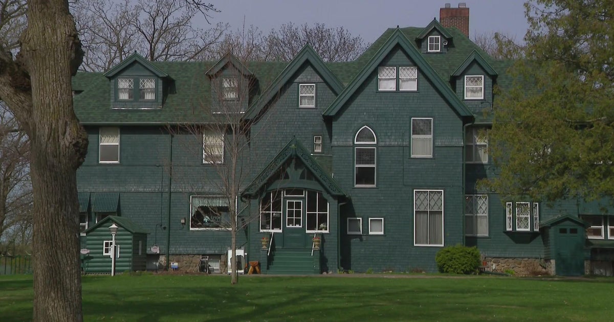 Imagine spending a night in turnofthecentury lumber baron’s mansion