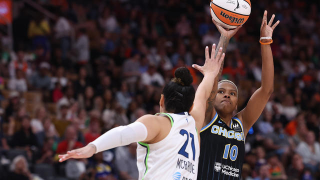 Minnesota Lynx fall to the Chicago Sky 84-72  in a preseason WNBA in Canada 