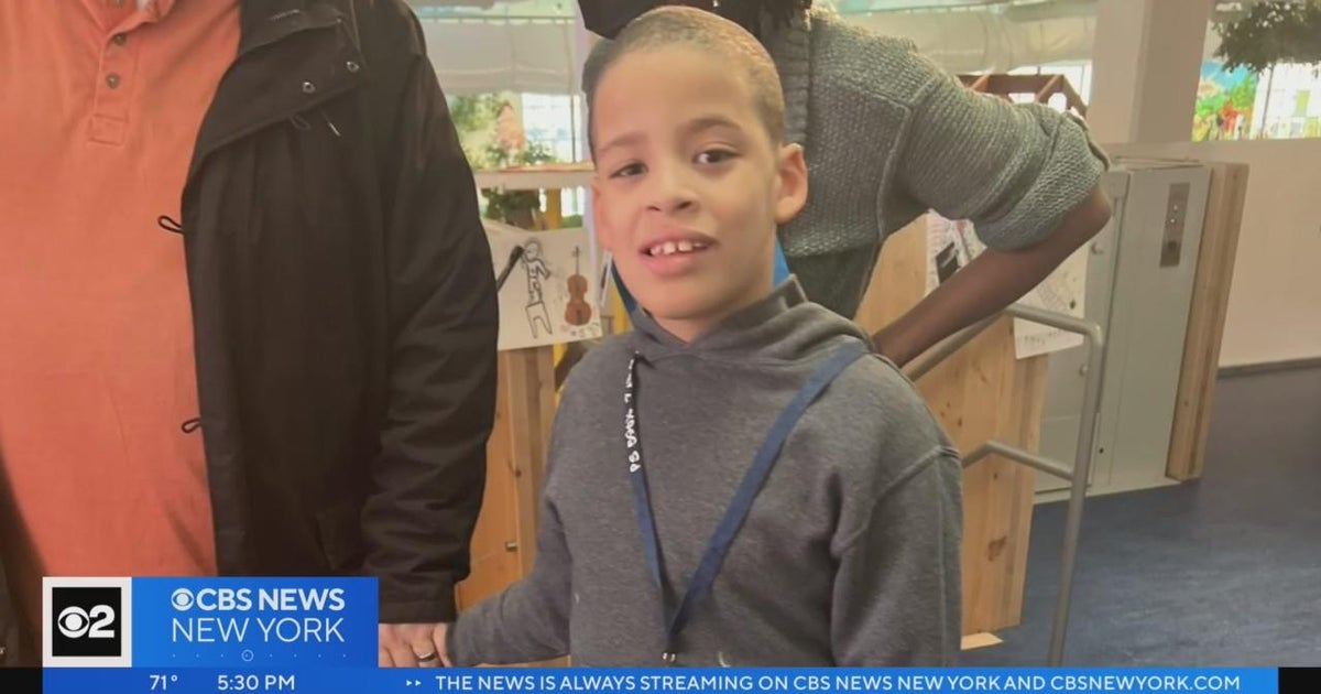 Safety questions at Bronx building where child fell to death - CBS New York