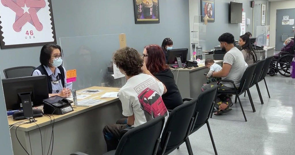 Some Bay Area post offices open Sunday to clear passport backlog CBS