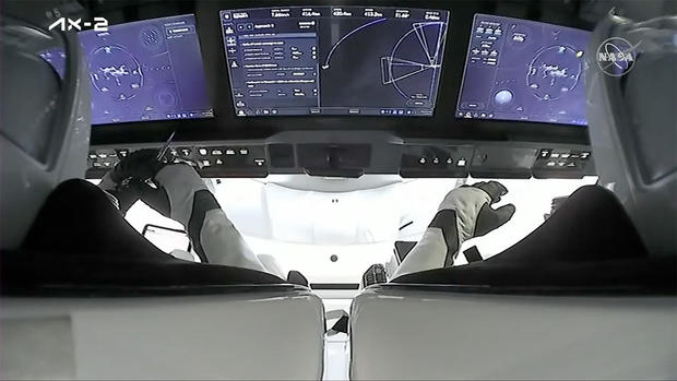 052223-cockpit.jpg 