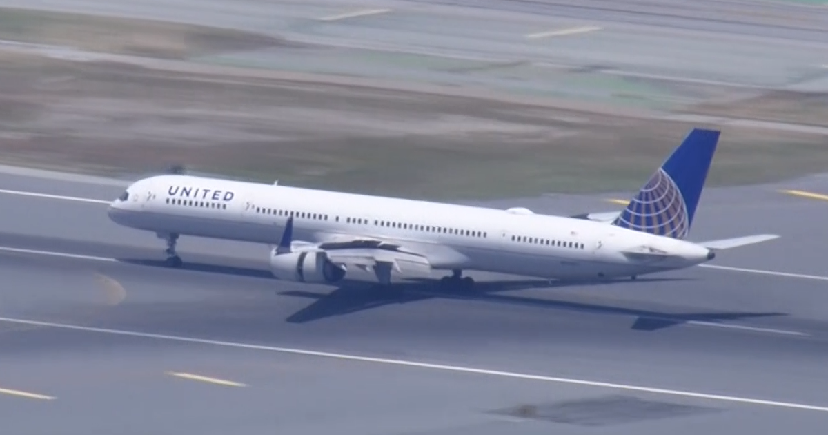 FAA probing near collision at SFO between United, SkyWest jets